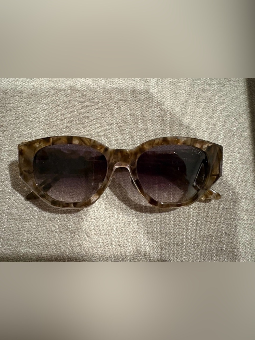 DEZI Tortoiseshell Brown Sunglasses